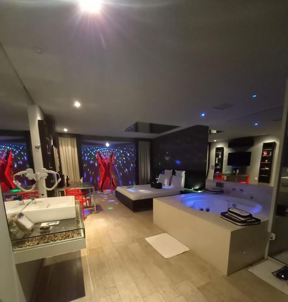 Motel Confidence Santo André المظهر الخارجي الصورة